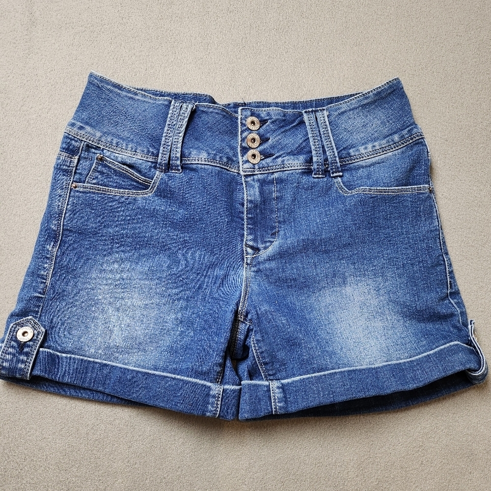 Thorn Universal Fit Jean Shorts - Size 10